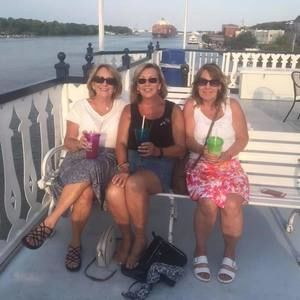 Meet your Posher, Beth